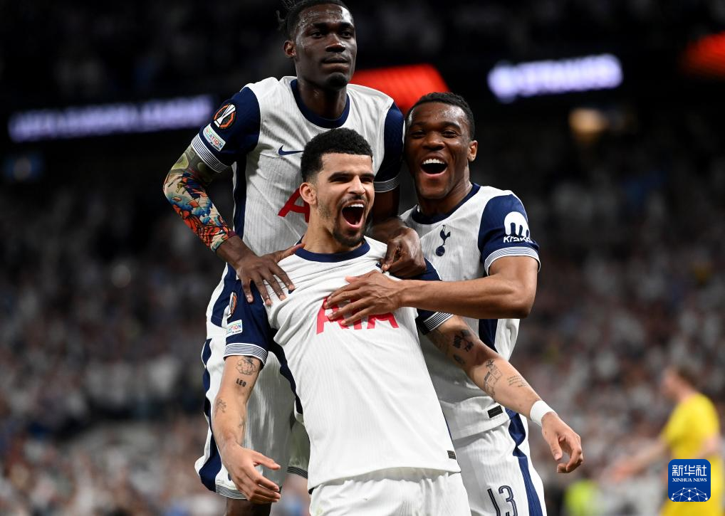 与其堆砌词 与其堆砌词